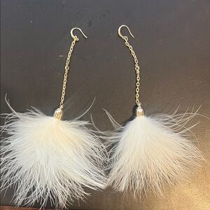 Elegant White Feather Earrings